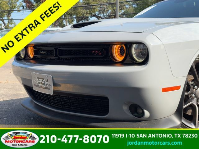 Used 2021 Dodge Challenger R/T Scat Pack RWD image 3