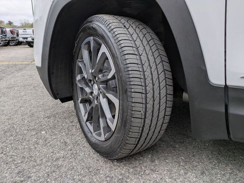 Certified 2022 GMC Terrain SLT w/ LPO, Floor Liner Package AWD/4WD image 36