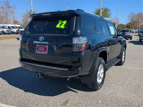 Certified 2022 Toyota 4Runner SR5 image 4