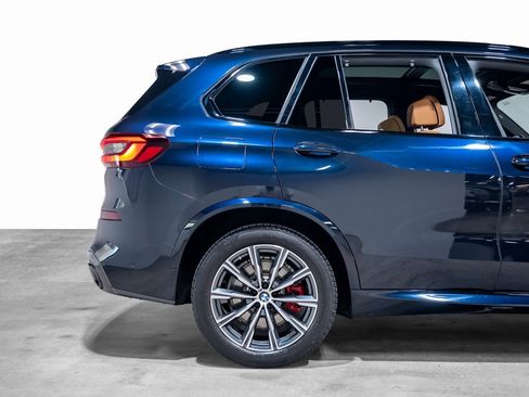 Used 2023 BMW X5 M50i w/ Executive Package image 24