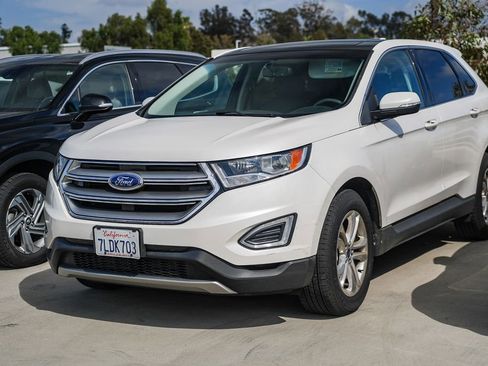 Used 2015 Ford Edge SEL w/ Equipment Group 201A image 4