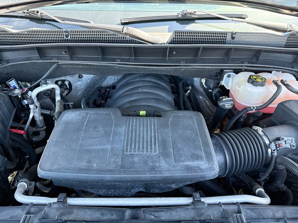 Used 2023 GMC Sierra 1500 AT4 w/ AT4 Premium Package AWD/4WD image 27
