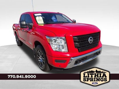 Used 2021 Nissan Titan SV w/ SV Convenience Package