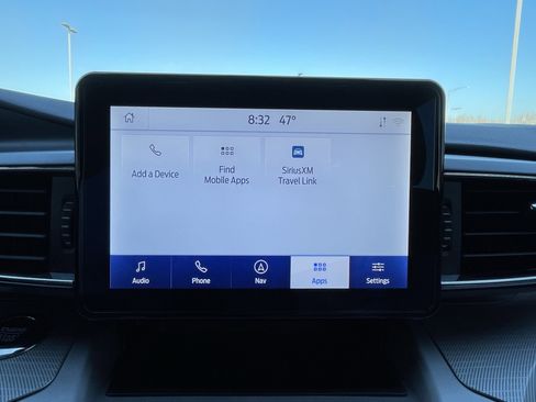 Used 2023 Ford Explorer XLT w/ Equipment Group 202A image 30