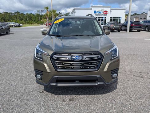 Certified 2023 Subaru Forester Limited AWD/4WD image 9