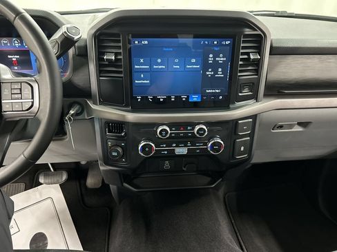 Used 2025 Ford F150 XLT w/ Equipment Group 301A Standard AWD/4WD image 18