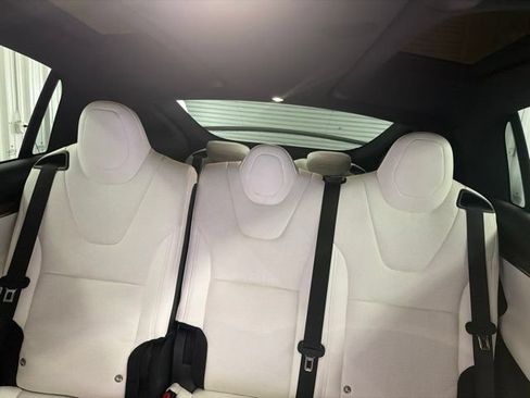 Used 2022 Tesla Model X AWD/4WD image 13