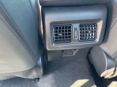 Used 2025 Toyota Camry SE FWD image 22