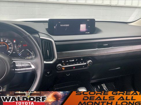 Used 2025 MAZDA CX-50 AWD 2.5 Hybrid w/ Premium Pkg image 7