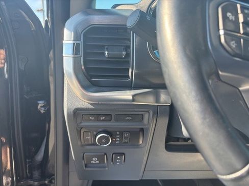 Certified 2022 Ford F150 Lariat w/ Equipment Group 502A High image 18