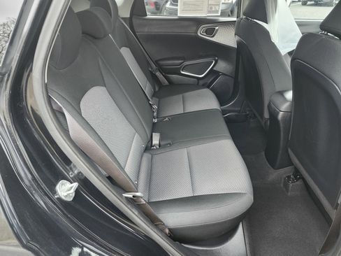 Used 2022 Kia Soul LX w/ Technology Package image 18