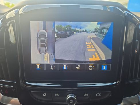 Certified 2024 Chevrolet Traverse Premier w/ Redline Edition FWD image 9
