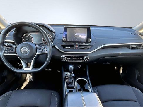 Used 2020 Nissan Altima 2.5 SV image 22