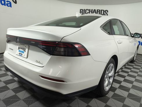 Used 2025 Honda Accord LX image 6