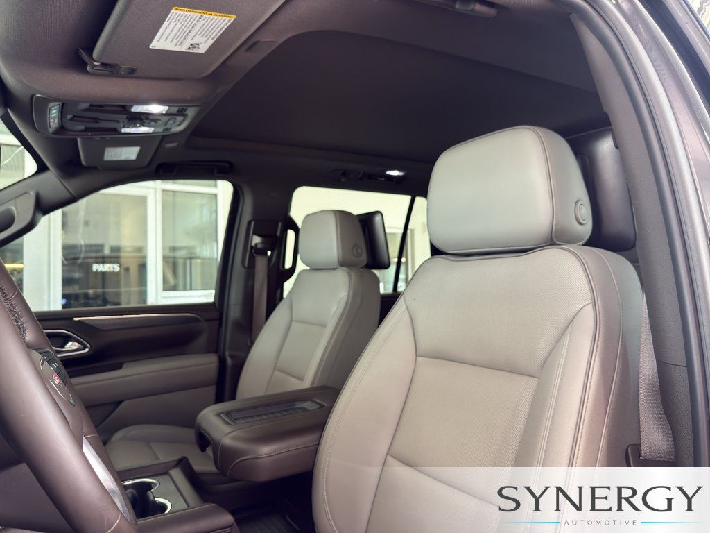Used 2023 GMC Yukon SLT w/ SLT Premium Package RWD image 29