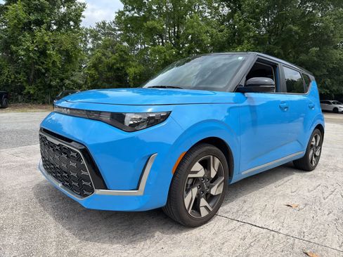 Used 2024 Kia Soul GT-Line FWD image 1