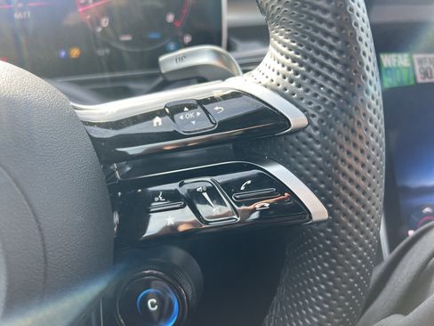 Certified 2025 Mercedes-Benz C 43 AMG 4MATIC Sedan image 20