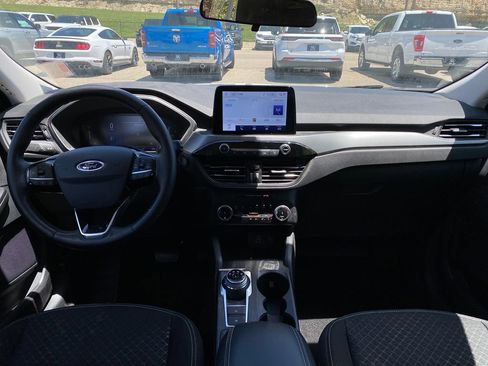 Used 2025 Ford Escape Active w/ Cold Weather Package AWD/4WD image 21