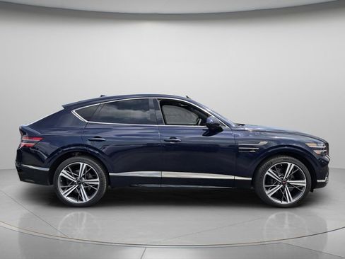 Used 2025 Genesis GV80 3.5T e-SC AWD/4WD image 4