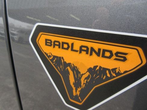 New 2025 Ford Bronco Badlands AWD/4WD image 15