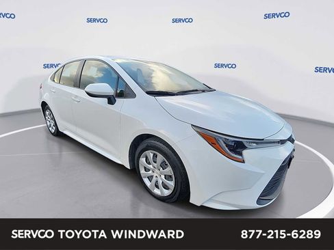 Used 2023 Toyota Corolla LE image 1