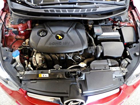 Used 2015 Hyundai Elantra SE w/ Option Group 02 image 22