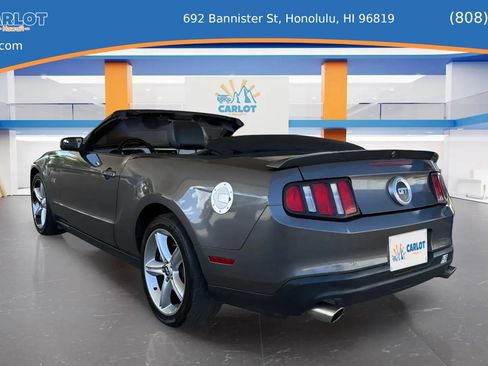 Used 2010 Ford Mustang GT RWD image 17