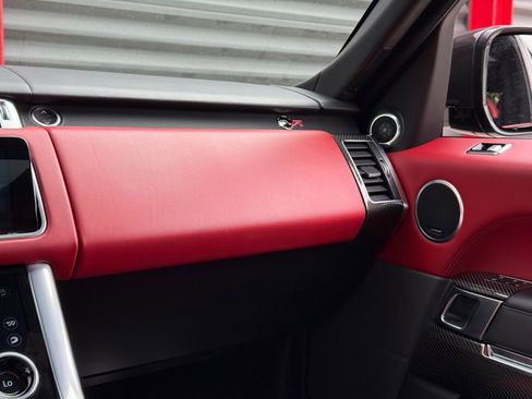 Used 2022 Land Rover Range Rover Sport SVR image 26