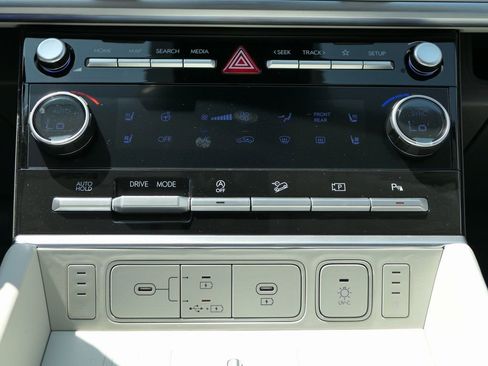 New 2024 Hyundai Santa Fe Calligraphy image 23