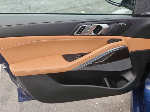 Certified 2023 BMW X6 xDrive40i w/ M Sport Package image 12