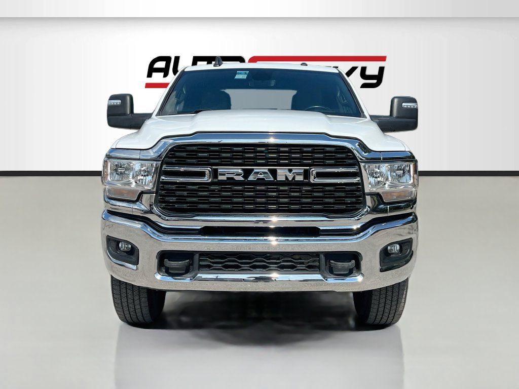 Used 2024 RAM 2500 Big Horn w/ Bed Utility Group AWD/4WD image 2