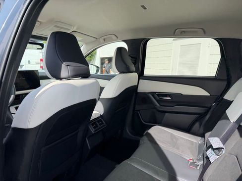 New 2026 MAZDA CX-5 Preferred image 17