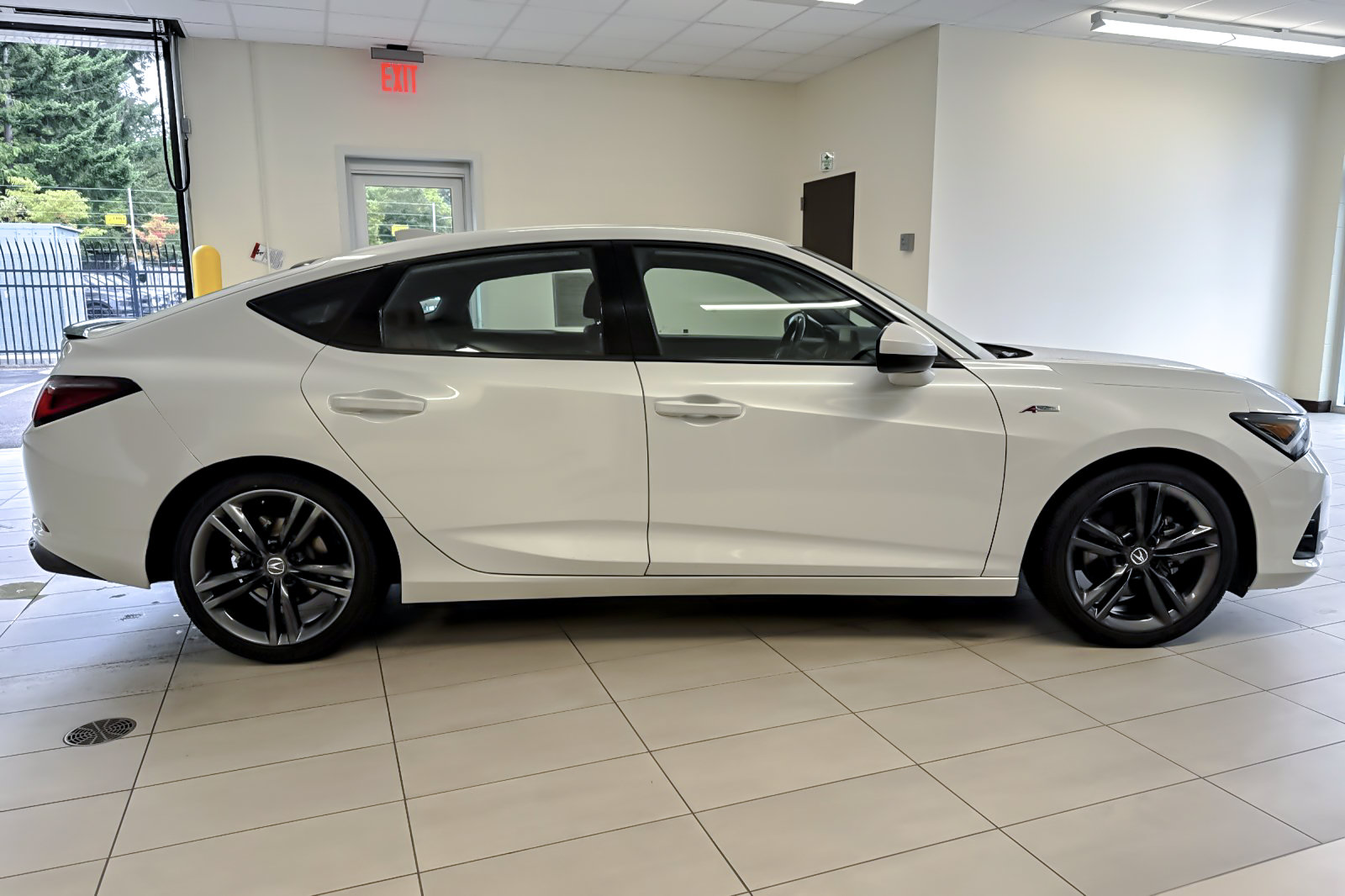 Used 2023 Acura Integra A-Spec FWD image 3