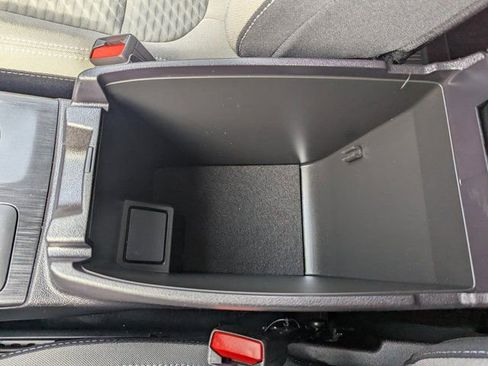 Used 2022 Ford Escape SE w/ Convenience Package image 37