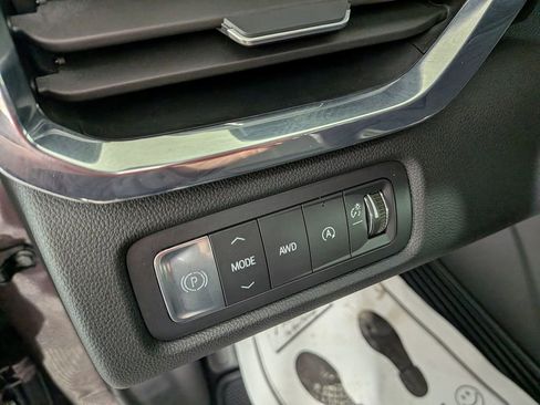 Certified 2025 GMC Acadia Elevation w/ Elevation Premium Package image 21