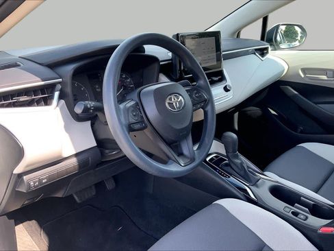 Used 2024 Toyota Corolla LE FWD image 17