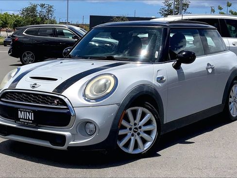 Used 2015 MINI Cooper S FWD image 2