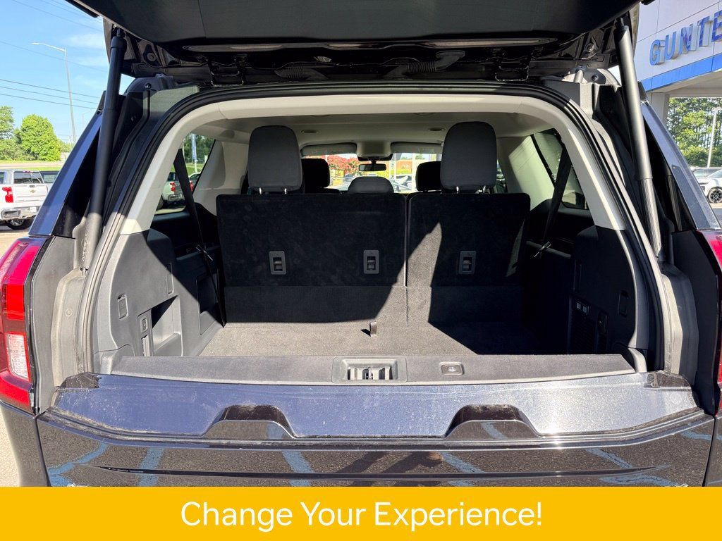 Used 2025 Ford Expedition Max Active AWD/4WD image 20