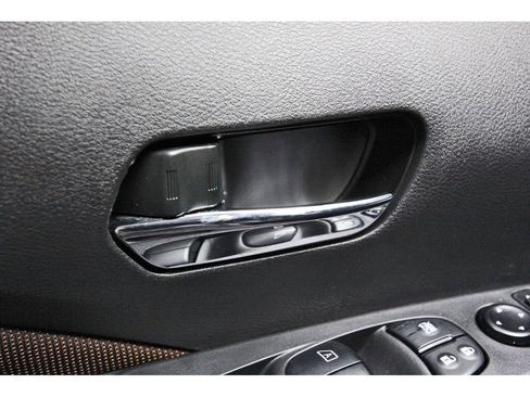 Used 2024 Nissan Kicks SR FWD image 18