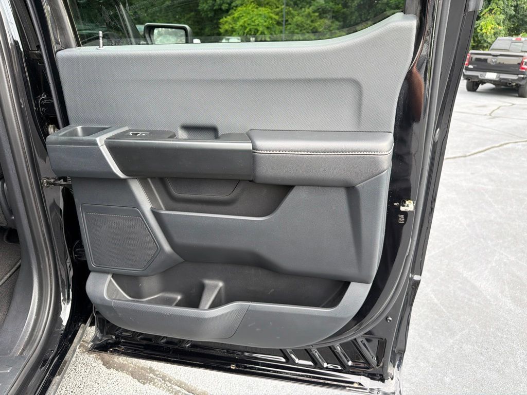 Used 2025 Ford F150 STX w/ Equipment Group 200A AWD/4WD image 19
