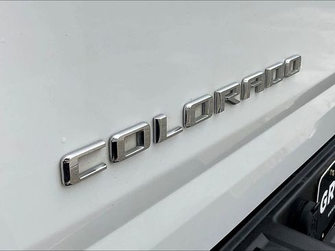 Used 2021 Chevrolet Colorado W/T w/ WT Convenience Package image 32