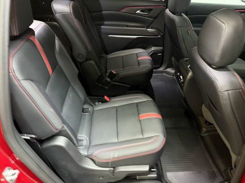 Certified 2024 Chevrolet Traverse RS w/ LPO, Floor Liner Package image 42