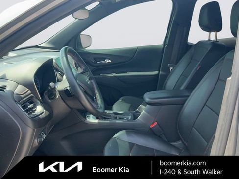 Used 2024 Chevrolet Equinox RS w/ RS Leather Package FWD image 17