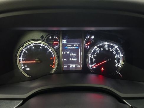 Used 2024 Toyota 4Runner TRD Off-Road Premium w/ Off Road Premium Plus Package AWD/4WD image 22