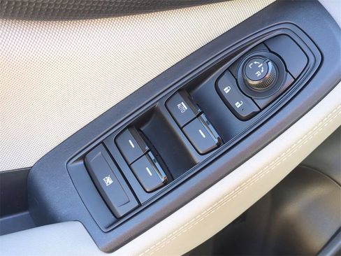 Used 2023 Subaru Forester image 12