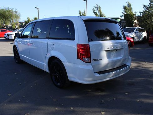 Used 2020 Dodge Grand Caravan GT FWD image 5
