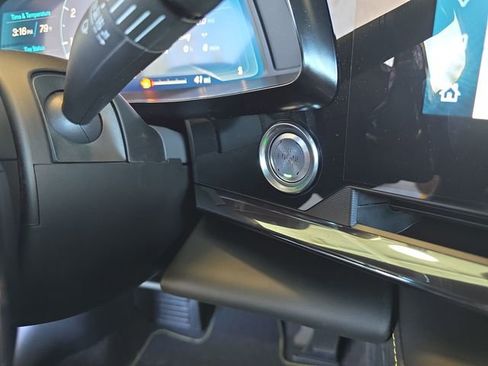 New 2025 Chevrolet Corvette Stingray Premium Cpe w/ Stealth Interior Trim Package image 22