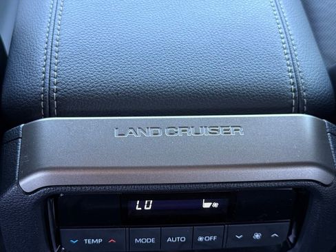 Used 2026 Toyota Land Cruiser w/ Premium Package AWD/4WD image 41