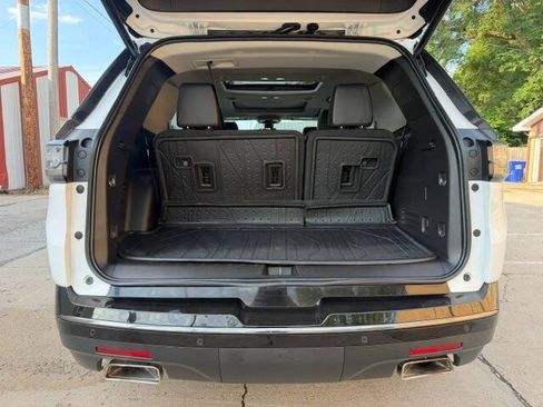 Used 2020 Chevrolet Traverse Premier w/ Redline Edition AWD/4WD image 19