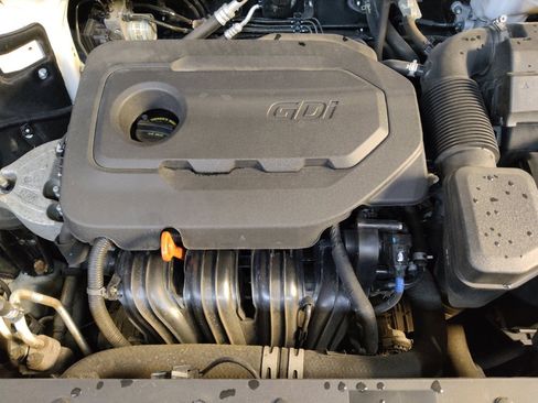 Used 2019 Hyundai Santa Fe SEL image 30